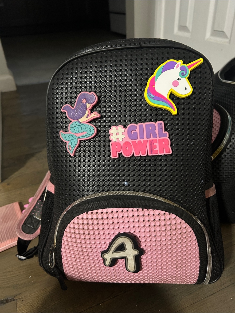 Light plus nine Black & Pink Backpack with nimix (removable)
